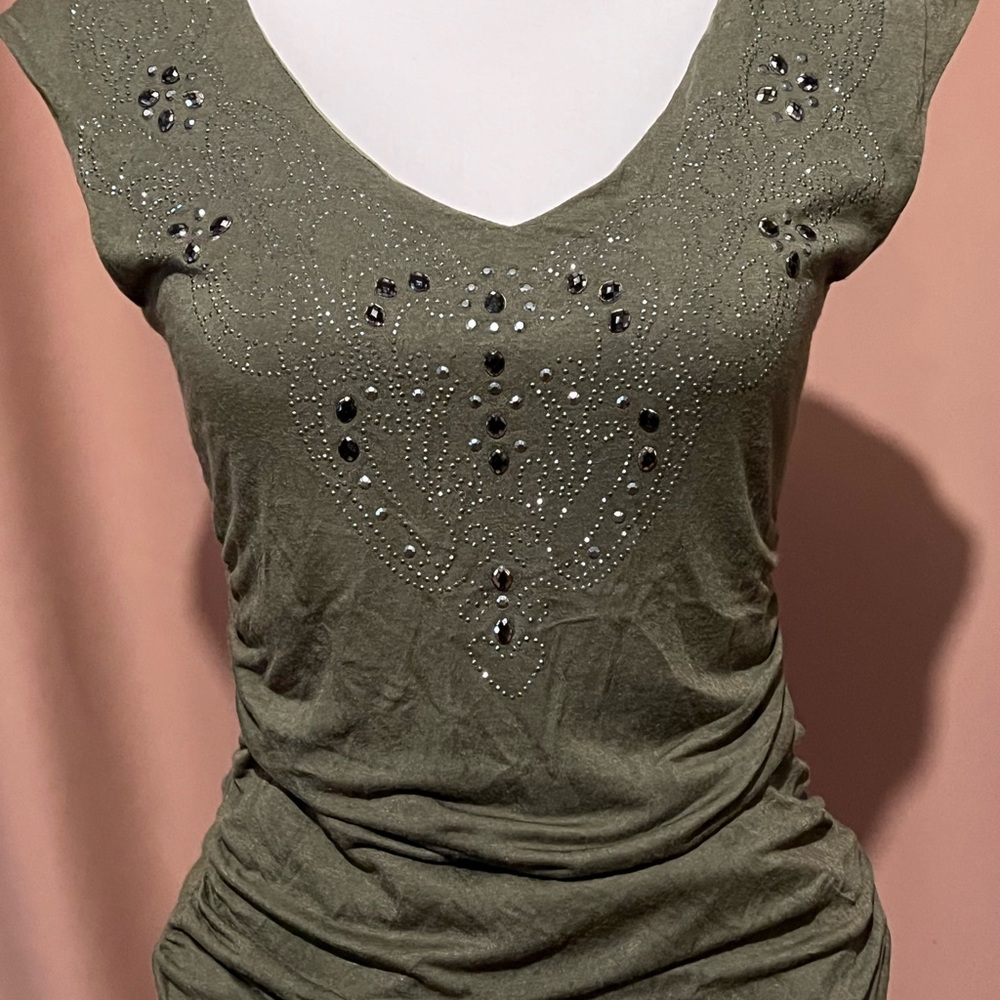 Y2K Apt 9 Sequin Tee Women’s Olive Green Embellished V-Neck Top